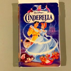 Disney Masterpiece Cinderella VHS tape